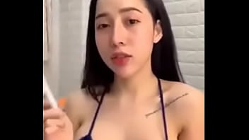 uy_n mi uplive vếu to đá lưỡi sexy 18