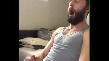 Explosão De Porra - hairy, jerking, gay, amador, punheta, gostoso, soloboy, gay-amateur - Video 3264307