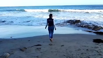 Young Bitch Love Fukc With Boyfriend And Gets Cock