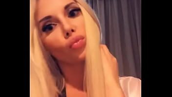 Girl Kristina Showing Her Pretty Face - athens-tours, athens-russian-girls - Video 3263944