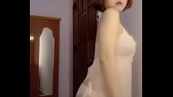 Uplive - em gái l_n khoe hàng