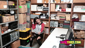 Sophia Leone Gets Rough Doggy From Mall Security In Spy Cam