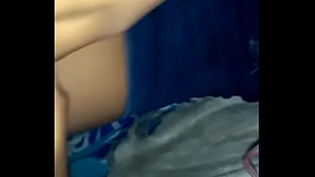 Amigas Cachondas Gimiendo Rico