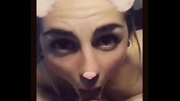 Elle Suce Et Se Fait Prendre Sur S.