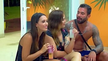 Novinhas Brancas Fudendo Com Gostosos Em Uma Casa De Rico Com Muita Putaria 24h Por Dia Online Atualizado 2019