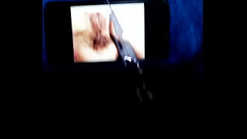 Leche Para Ella Y Su Amiga