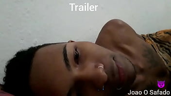 Trailer , Comendo A Novinha De Ladinho Com Visitas Em Casa
