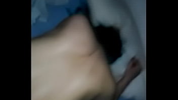 A Cuatro Patas Con Dedo En El Culo