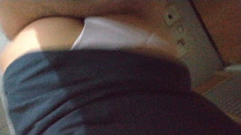 Hot Ruiva Levando Pau No Corredor