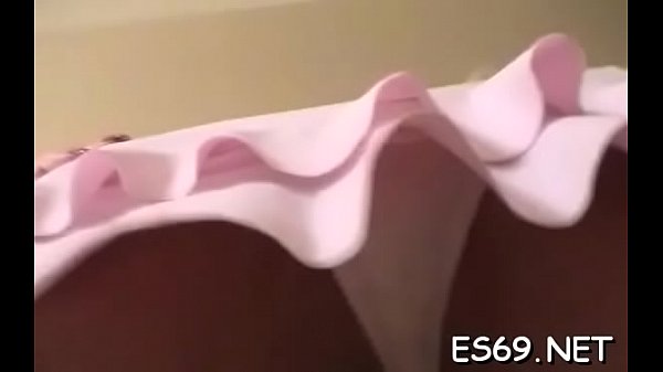 Salacious Diva Cums On Camera