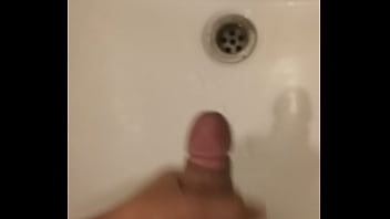 Masturbation In The Batroom