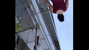 Piernuda Con Vestido