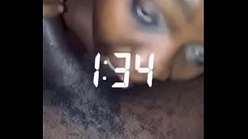 Une Grosse Salopette Qui Suce Le Penis Son Homme Et Fait La Videos