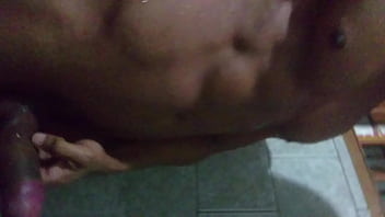 Passando A Mão No Pau