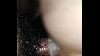 Sinh vi_n Bách khoa đ_m đít