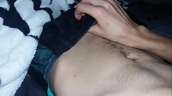 Primeiro Video Batendo Uma Punheta Gostosa!!