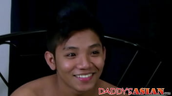 Young Kaiser Gives Up Asian Feet To Barebacking Daddy