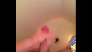 Odins Playhouse Shower Cuming Video