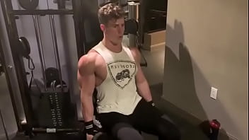 Michael Dean Malhando - gay, gostoso, michael-dean - Video 3315656