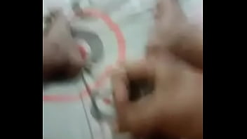 Amigo Girdito Me Envía Un Vídeo Masturbándose Por Error