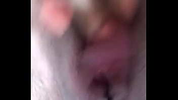 Me Masturbo Mientras Mi Esposo No Esta, Con Un Vibrador En Mi Vagina