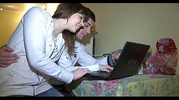 Beauty Sucks And Strokes - sex, teen, hardcore, sucking, blowjob, amateur, fuck, young, group, pussyfucking, girlfriend, russia - Video 6350102