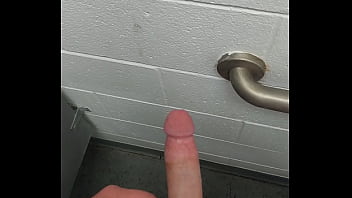 A m o56.... Pulsating dick after thick Load !