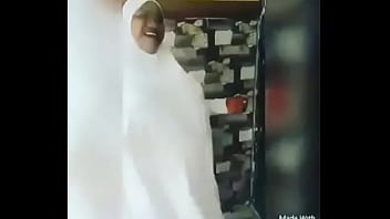 Ohh My Gosh!! So Endowed