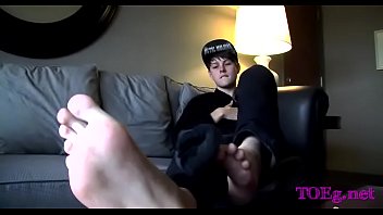 Foot Fetish Kink On Web Camera - hardcore, blowjob, fetish, gay, footjob - Video 3022484