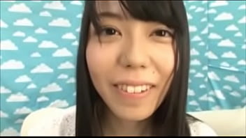 可愛い女の子の舌ベロ