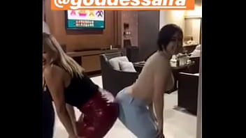 Arigameplays Y Sus Tetotas