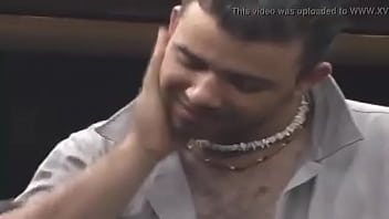 Vevito Esfolador De Cu Deixa O Viado Na Cadeira De Rodas