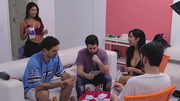 Lunna Vaz Levando Leitinho No Buraco