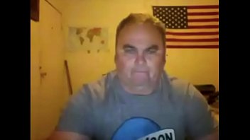 Gordinho Gostoso Na Punheta