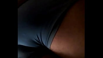 Depois De Uma Noitada Daquelas, Aquele Peido Matinal, Silencioso, Quente E Podre.