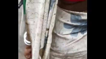 She Gave Chance To Rub My Cock On Her Gaand In Crowd