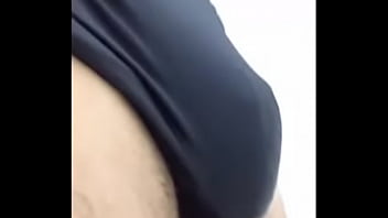 Batendo Punheta De Cueca Molhada No Banho