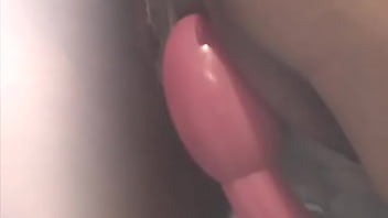 Gorda Usando Vibrador