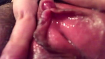 Upclose Kitty Katy - hairy, upclose - Video 3294727