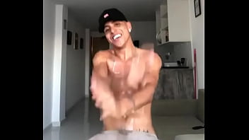 Victor Goes Pegando No Pau