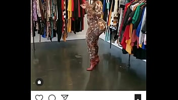 Right Asses 9 Deleted Secene