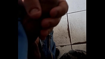 Batendo Uma No Trabalho - outdoor, orgasm, soloboy - Video 3175213