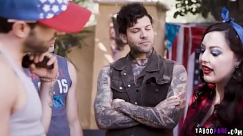 Hot Busty Teen Babe Whitney Wright Do An Intense Outdoor Family Orgy With Her Horny Relatives.