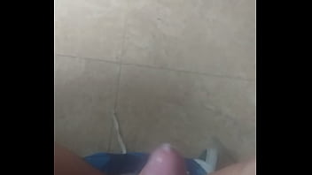 Otro Poco Mas De Leche