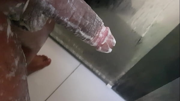 Punheta No Banho - masturbation, massage, soloboy - Video 3001544