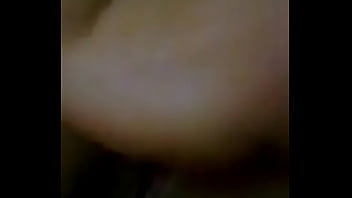 Metiéndole El Dedo En El Culto A La Coni Promotora