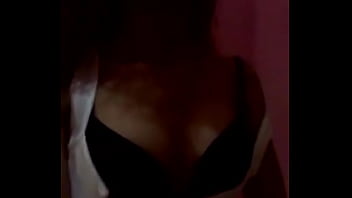 Mi Novia Me Manda Vídeo Desvistiendose