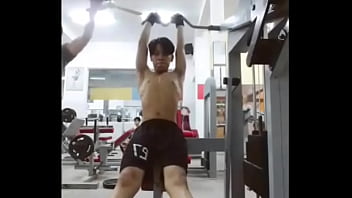 Trai trẻ mới lớn ngọt nước tuyển bà già nhảy đầm sdt 092 3872712