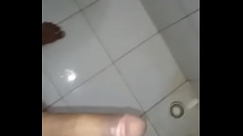 Novinho Dotado Na Punheta - gay, amador, punheta, dotado - Video 3197279