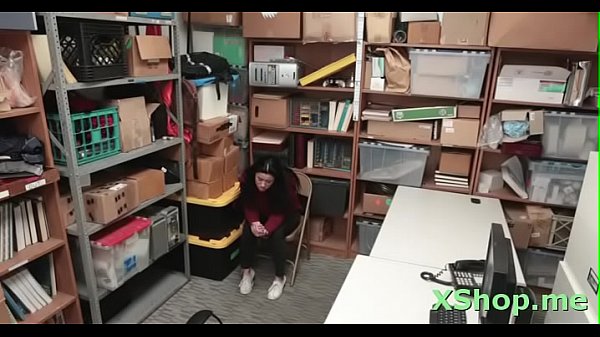 Glamor Chick Gets Groped And Fucked